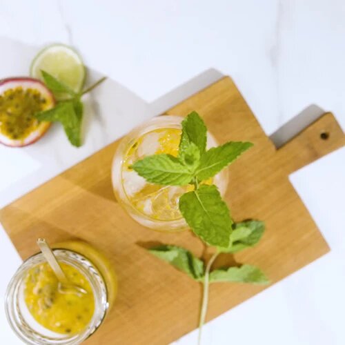 Lemon Lime Bitters & Passionfruit